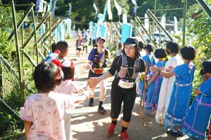 BIB: 2130
                            <button type="button" onclick="openModal(19058779)" class="btn btn-primary btn-sm float-right btn-popup" data-toggle="modal" data-target=".modal-high-quality">
                        <i class="fas fa-shopping-cart"></i> Add to Cart
                    </button>
                                            <button type="button" onclick="isThisMe(19058779, true)" class="btn btn-success btn-sm float-right btn-popup btn-isme hidden" data-toggle="tooltip" data-placement="bottom" title="นี่คือรูปของคุณใช่ไหม คลิกที่นี่เพื่อเอาเข้าอัลบั้ม">
                        <i class="fas fa-plus"></i> Add to album
                    </button>
                    <button type="button" onclick="isThisMe(19058779, false)" class="btn btn-warning btn-sm float-right btn-popup btn-isnotme hidden">
                        <i class="fas fa-ban"></i> Remove from album
                    </button>